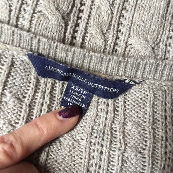American Eagle 🦅 cable knit sweater Extra Small - Picture 6 of 6